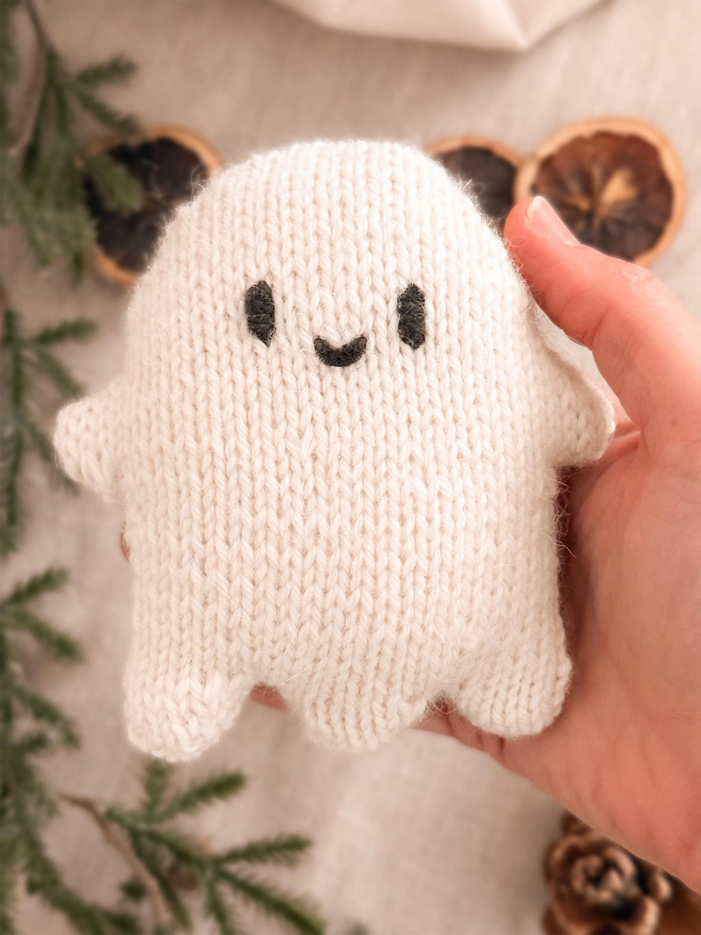 Little Ghost – Knitted Halloween Ghost Ornament