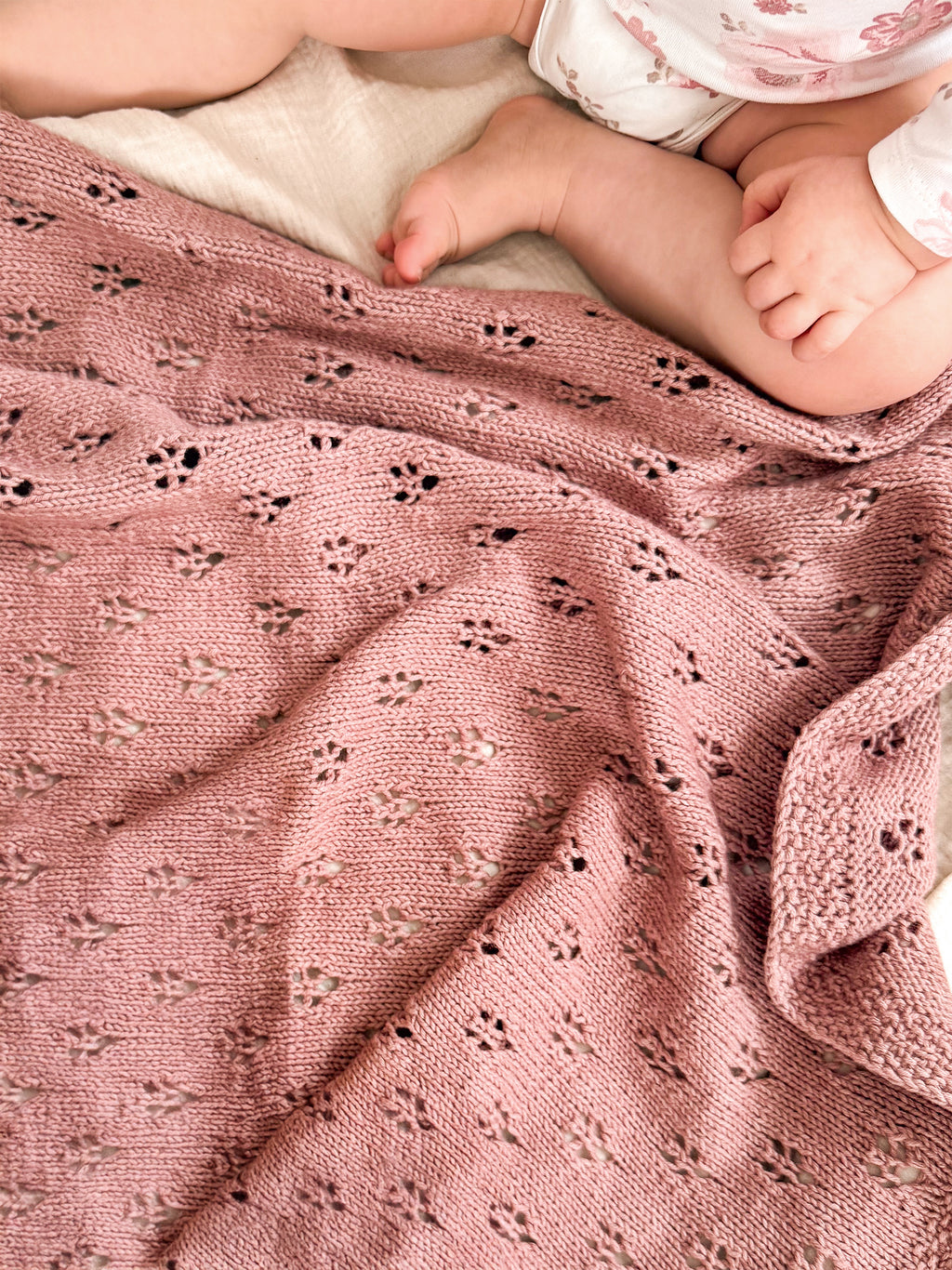 BLOMST BABY BLANKET