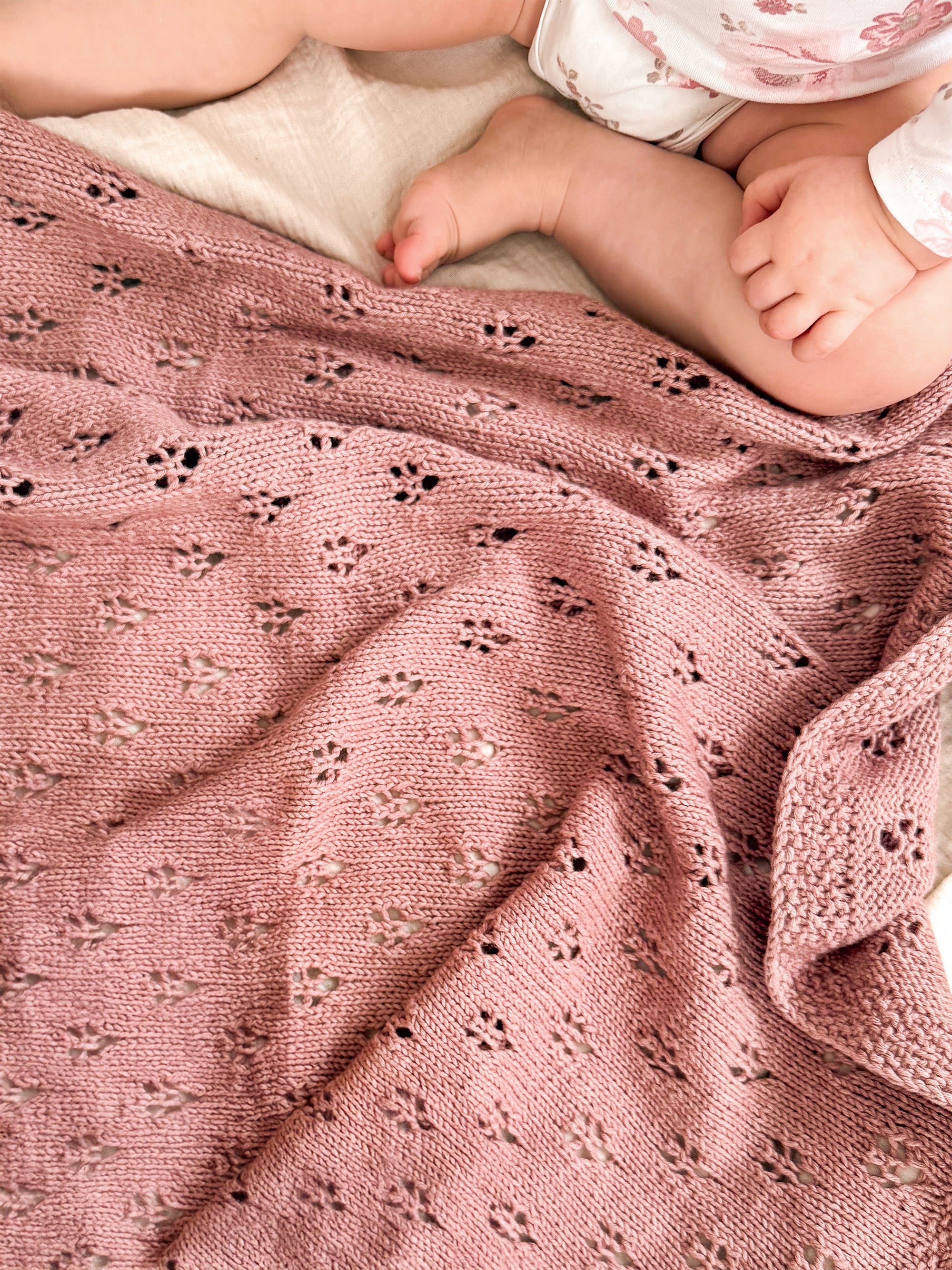 BLOMST BABY BLANKET