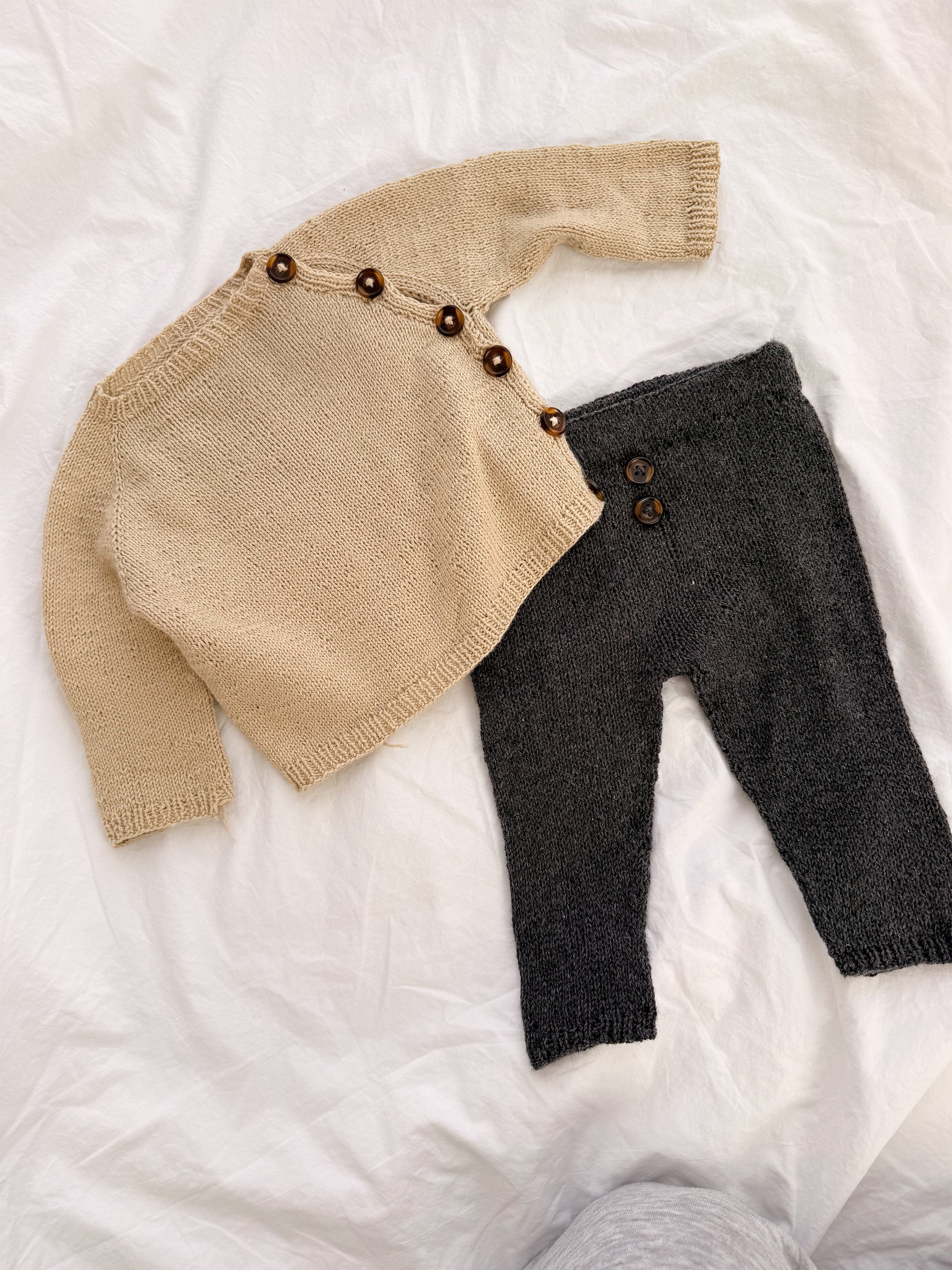 OLIVER CARDIGAN