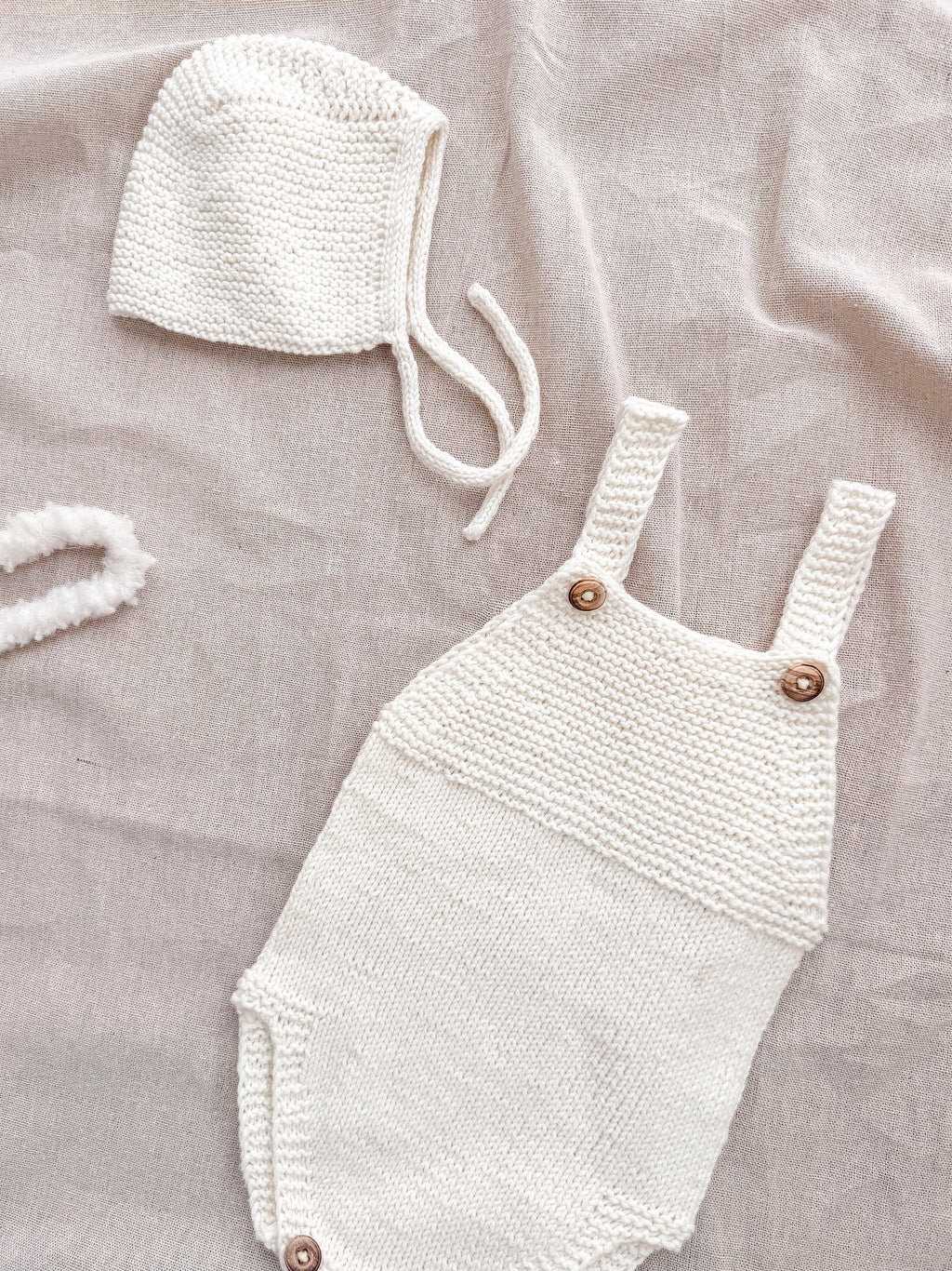 BASIC ROMPER