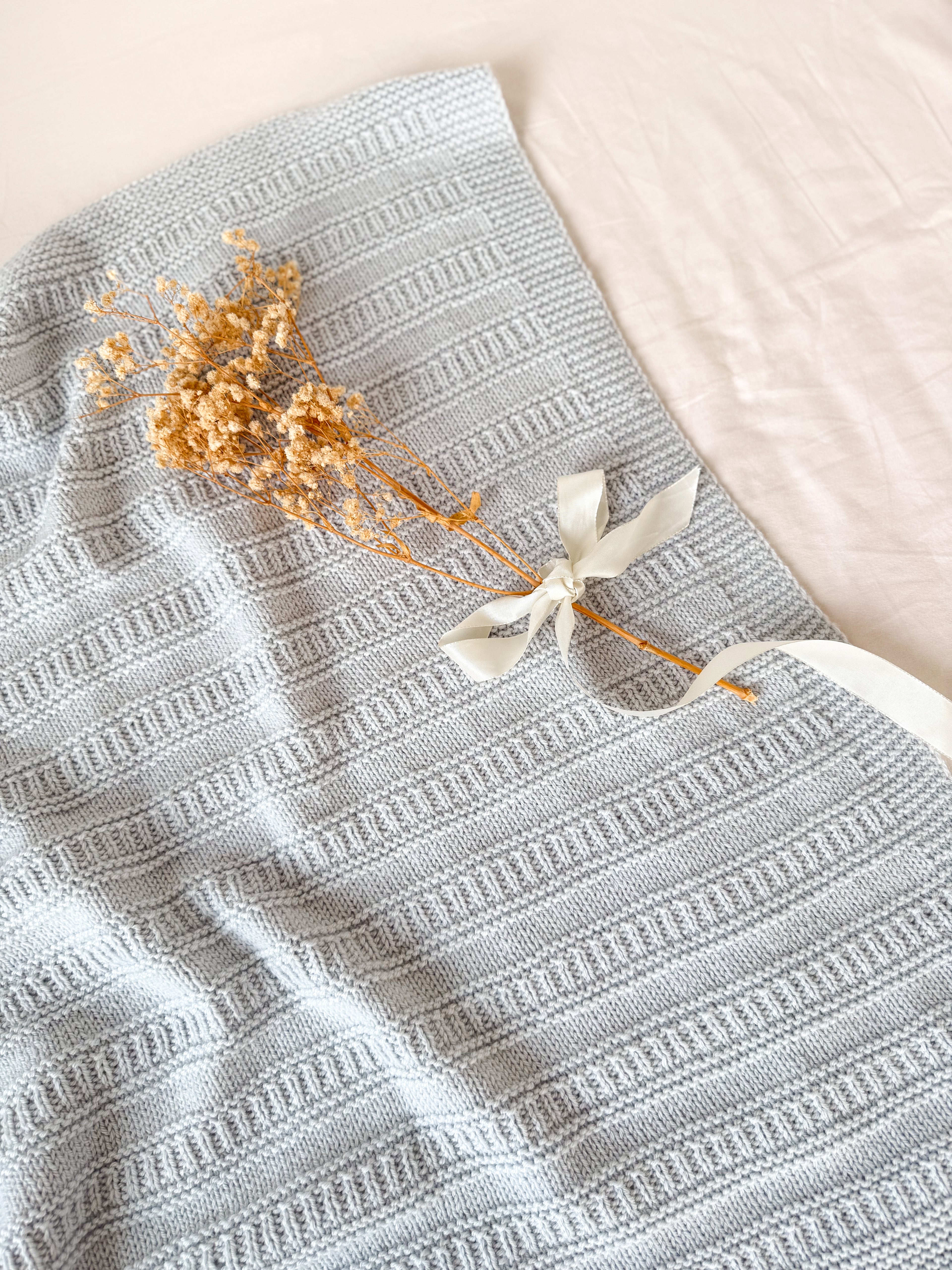 LINNEA BABY BLANKET