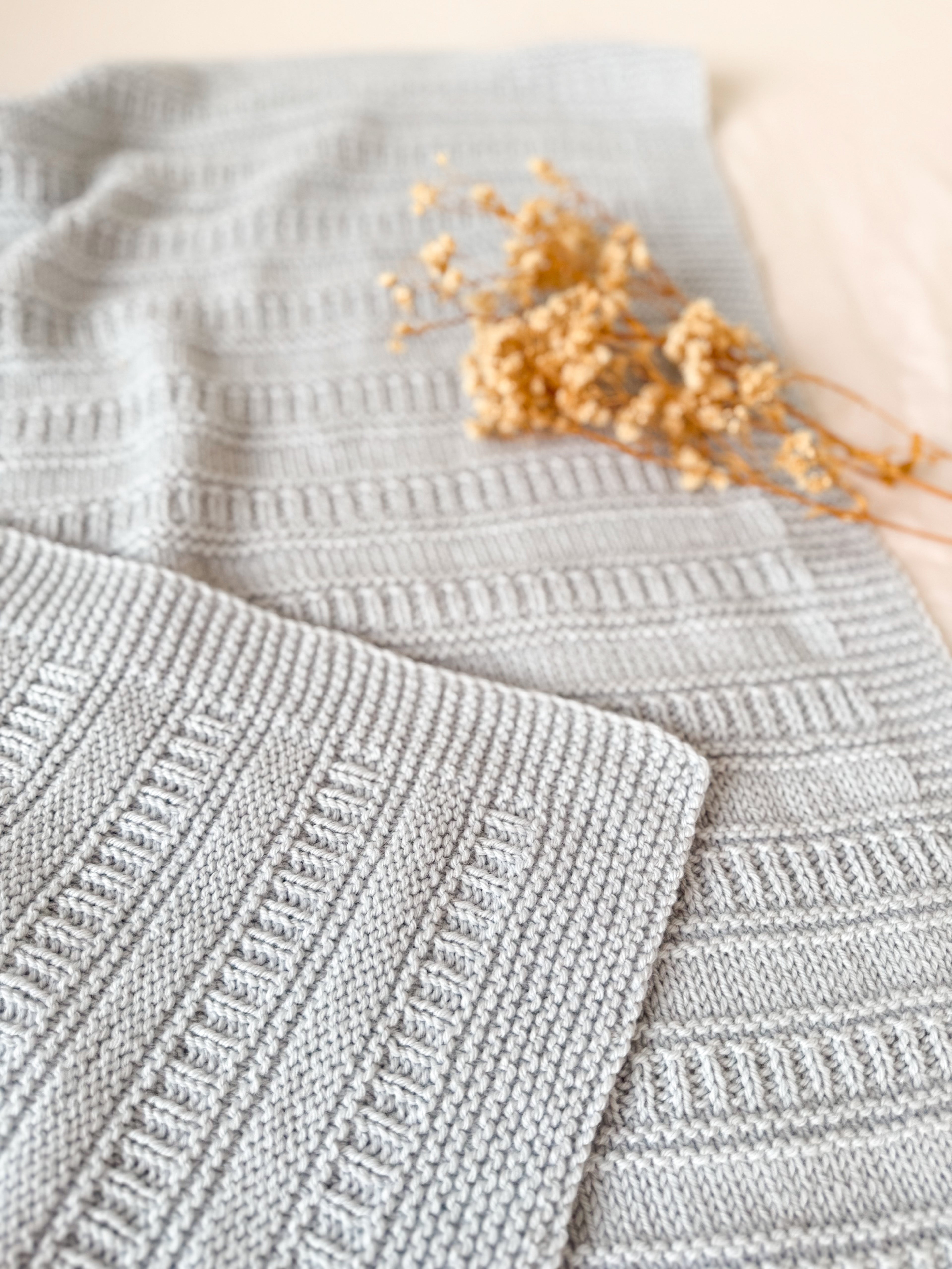 LINNEA BABY BLANKET