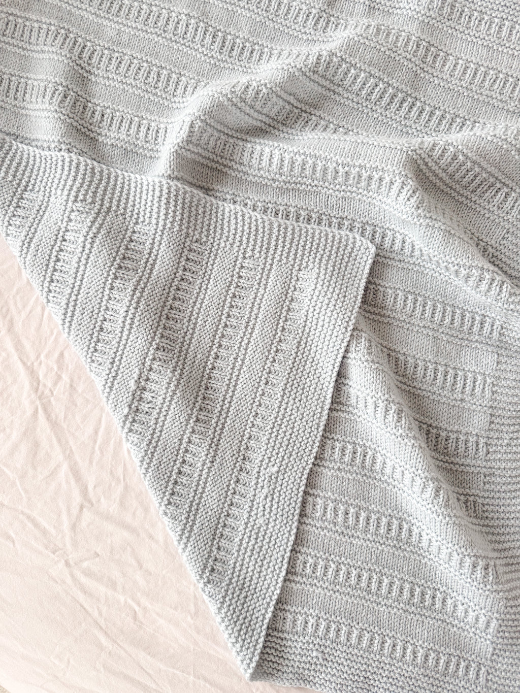 LINNEA BABY BLANKET